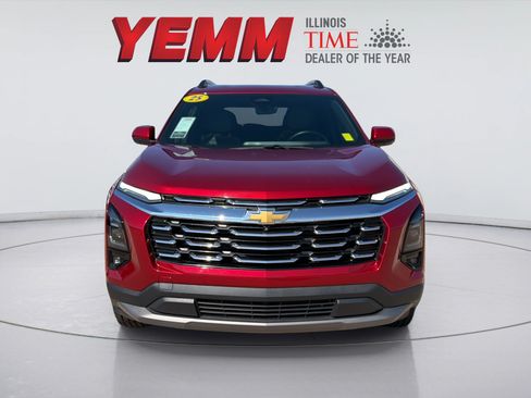 Used 2025 Chevrolet Equinox LT w/ Convenience Package II AWD/4WD image 5