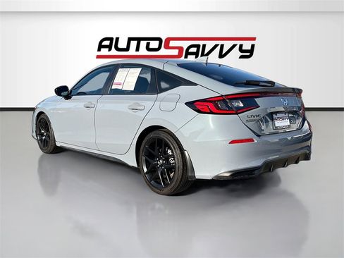 Used 2024 Honda Civic Sport image 5