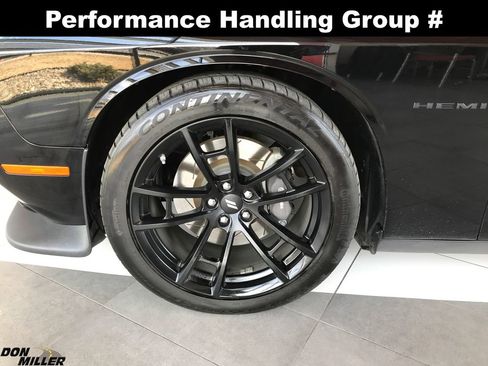 Certified 2020 Dodge Challenger R/T w/ Carbon/Suede Interior Package image 10