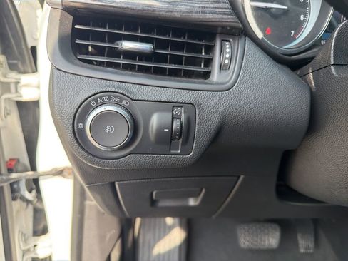 Used 2017 Buick Envision Essence w/ LPO, Hit The Road Package image 20