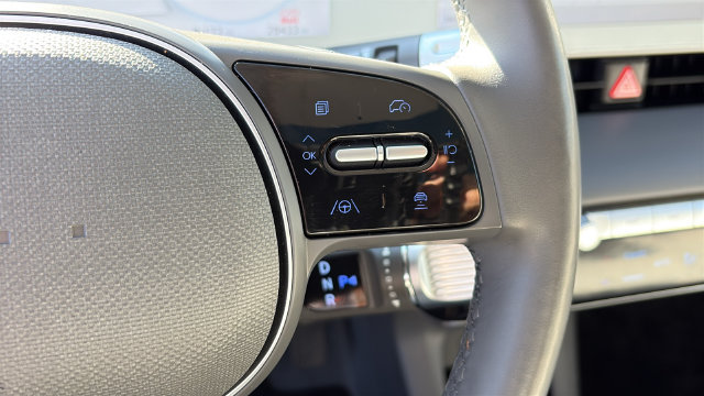 Used 2023 Hyundai Ioniq 5 Limited AWD/4WD image 15