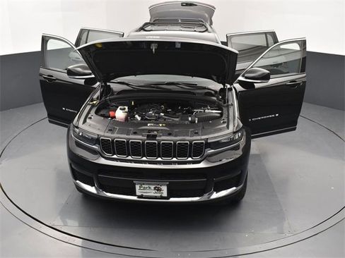 Used 2025 Jeep Grand Cherokee L Limited w/ Trailer Tow Package image 26