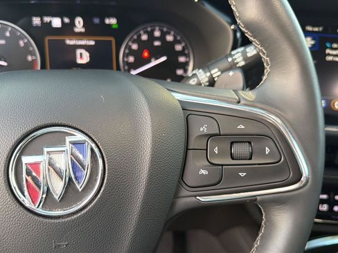 Used 2023 Buick Envision Essence w/ Technology Package I AWD/4WD image 22
