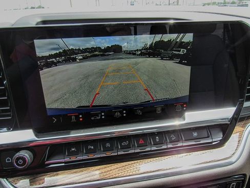 New 2026 Chevrolet Silverado 1500 LT w/ Z71 Off-Road Package image 24