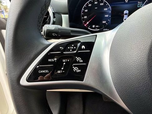 Used 2025 Mercedes-Benz CLA 250 image 39