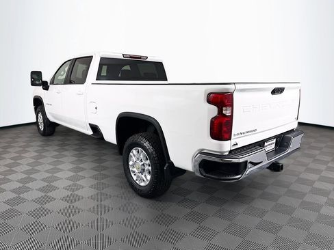 Used 2023 Chevrolet Silverado 3500 LT w/ Convenience Package AWD/4WD image 5