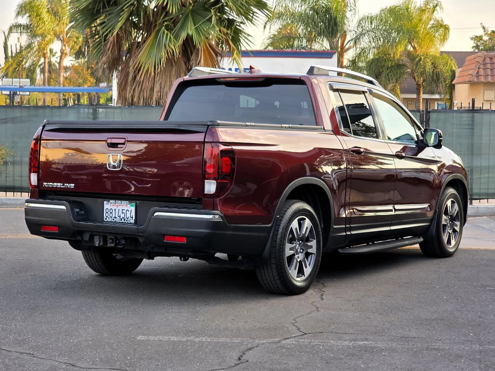Used 2017 Honda Ridgeline RTL-T image 3