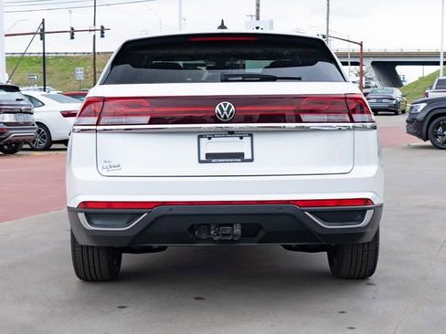 New 2026 Volkswagen Atlas Cross Sport SE image 5