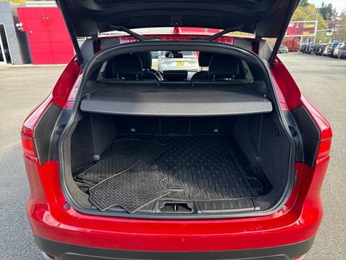 Used 2017 Jaguar F-PACE Prestige AWD/4WD image 14
