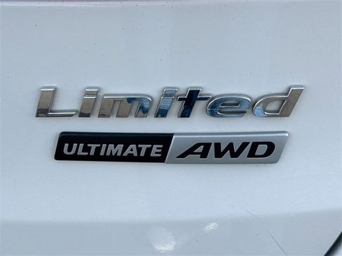 Used 2019 Hyundai Santa Fe XL image 23