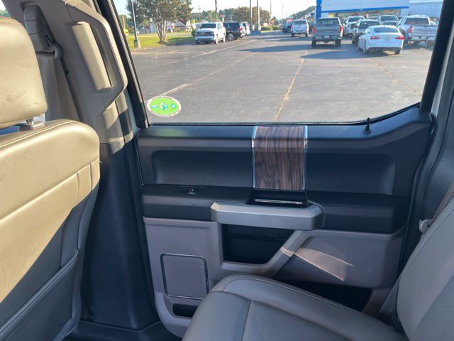 Used 2019 Ford F150 Lariat AWD/4WD image 14