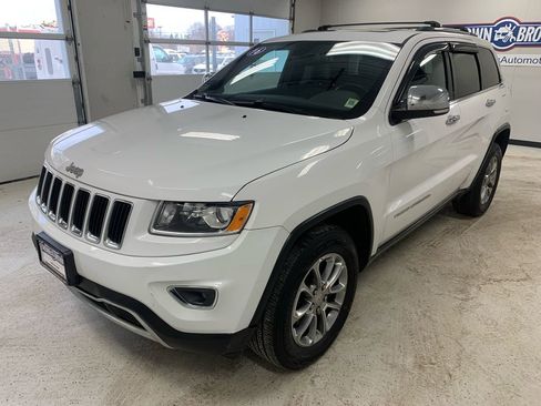 Used 2016 Jeep Grand Cherokee Limited image 2