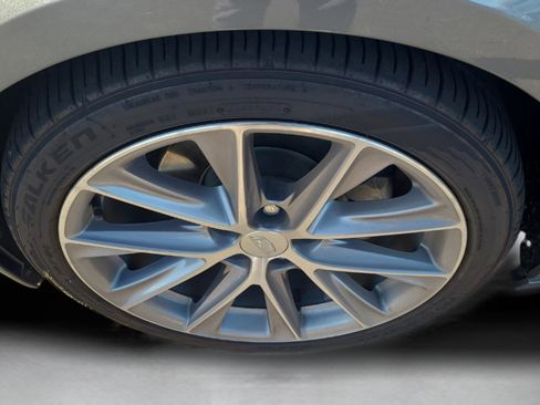 Used 2022 Cadillac CT5 Sport w/ Climate Package image 10