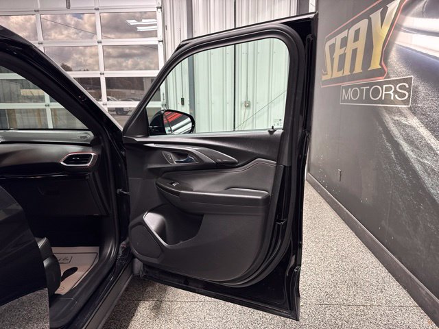 Used 2022 Chevrolet TrailBlazer RS FWD image 26
