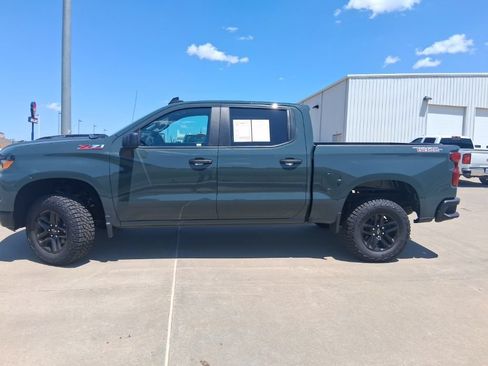 Used 2026 Chevrolet Silverado 1500 Custom Trail Boss AWD/4WD image 2