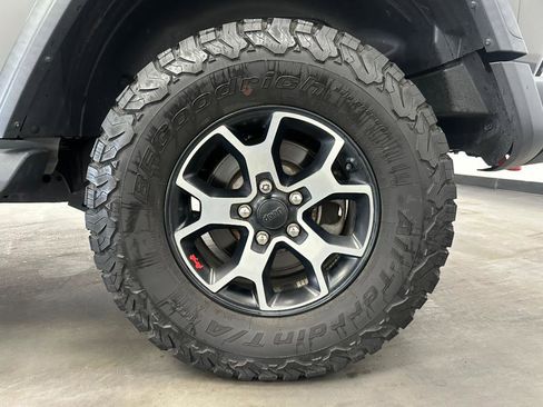 Used 2019 Jeep Wrangler Unlimited Rubicon image 64