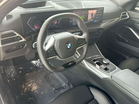 Used 2025 BMW 330i Sedan RWD image 13