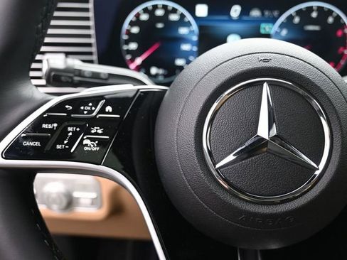 New 2026 Mercedes-Benz GLE 450 4MATIC image 15