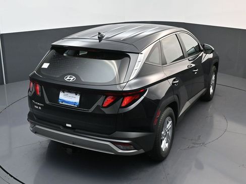 Used 2026 Hyundai Tucson SE FWD image 16