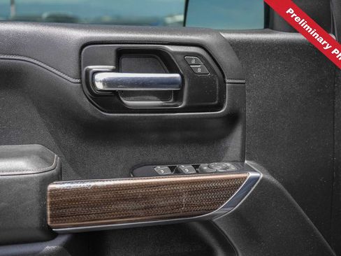 Used 2019 Chevrolet Silverado 1500 LT Trail Boss AWD/4WD image 16