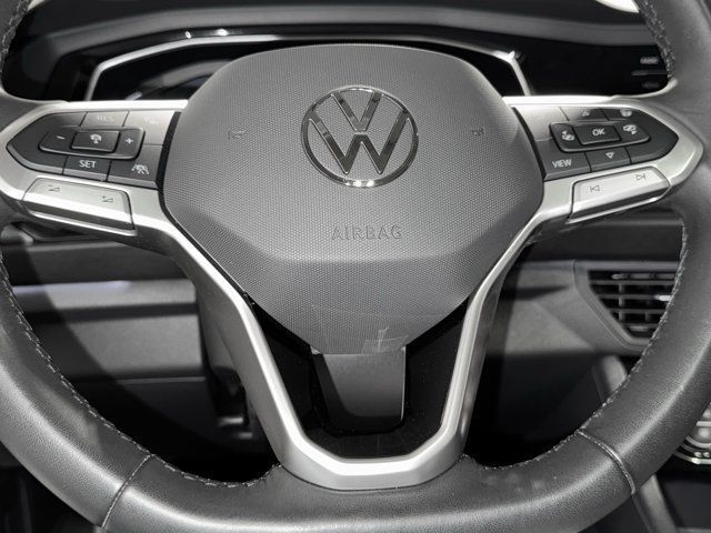Used 2024 Volkswagen Jetta SEL FWD image 6