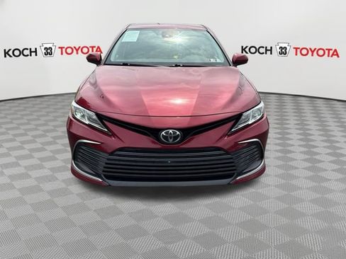 Used 2021 Toyota Camry LE FWD image 2
