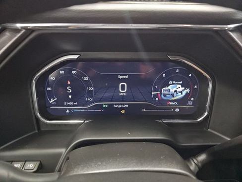 Used 2024 GMC Sierra 3500 Denali Ultimate AWD/4WD image 15