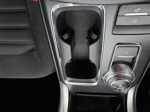Used 2017 Ford Fusion SE FWD image 19