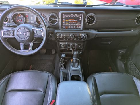Used 2021 Jeep Wrangler Unlimited Sahara image 16