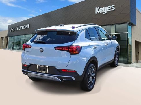 Used 2023 Buick Encore GX Select image 4