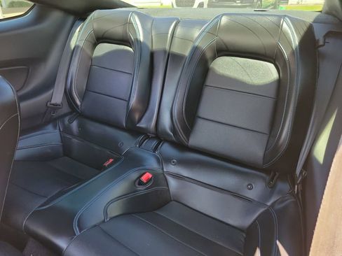 Used 2020 Ford Mustang GT Premium w/ Equipment Group 401A image 11