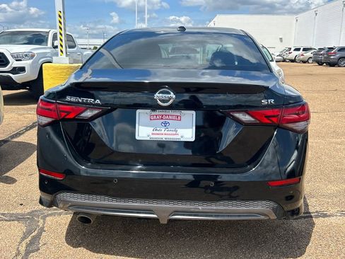 Used 2021 Nissan Sentra SR image 6