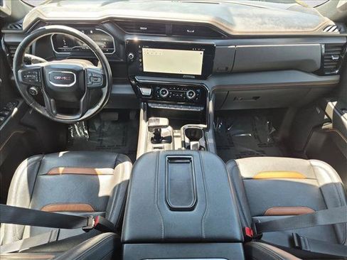 Used 2022 GMC Sierra 1500 AT4 w/ AT4 Preferred Package AWD/4WD image 18