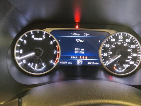 Used 2023 Nissan Sentra SV FWD image 23