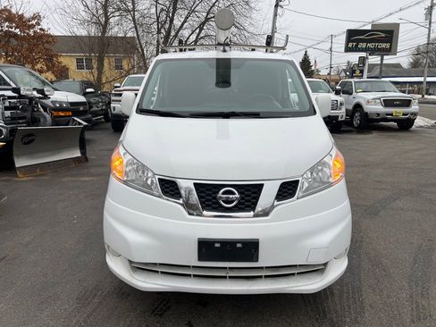 Used 2020 Nissan NV200 SV w/ Sliding Glass Door Package image 8