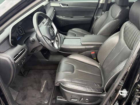 Used 2023 Hyundai Palisade Limited AWD/4WD image 19