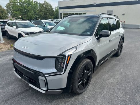 New 2026 Kia EV9 GT-Line image 1