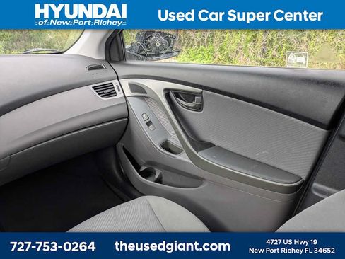 Used 2012 Hyundai Elantra GLS w/ Preferred Pkg 3 FWD image 16