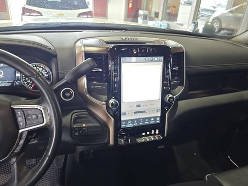 Used 2024 RAM 2500 Laramie w/ Safety Group AWD/4WD image 10