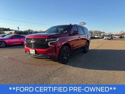 Used 2021 Chevrolet Tahoe RST w/ Luxury Package image 3
