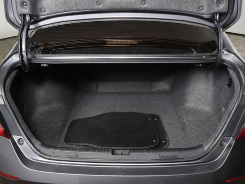 Used 2018 Honda Accord EX-L image 16