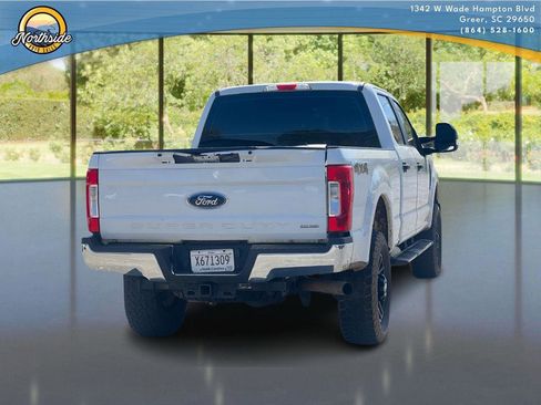 Used 2018 Ford F250 XL w/ Power Equipment Group image 4