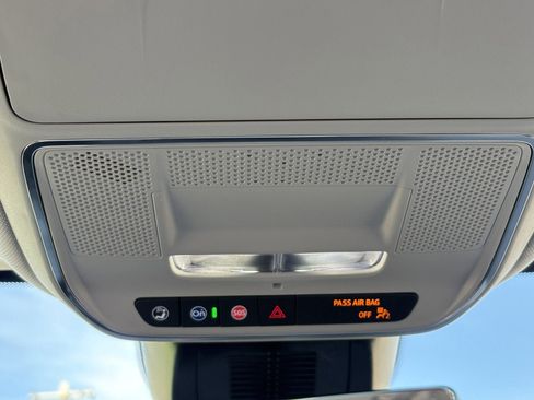 New 2026 GMC Terrain Denali w/ LPO, Floor Liner Package image 19