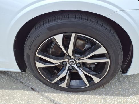 Certified 2025 Volvo S60 B5 Core w/ Protection Package Premier FWD image 9