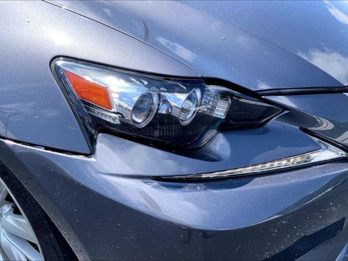 Used 2016 Lexus IS 300 AWD w/ Premium Package image 28