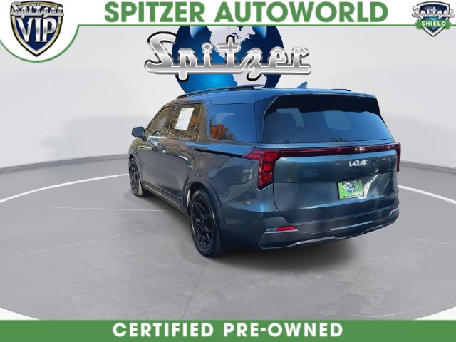 Used 2025 Kia Carnival SX w/ SX Dark Edition Package FWD image 12