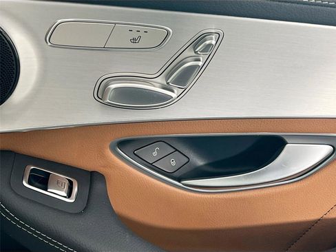 Used 2022 Mercedes-Benz GLC 300 4MATIC Coupe image 24