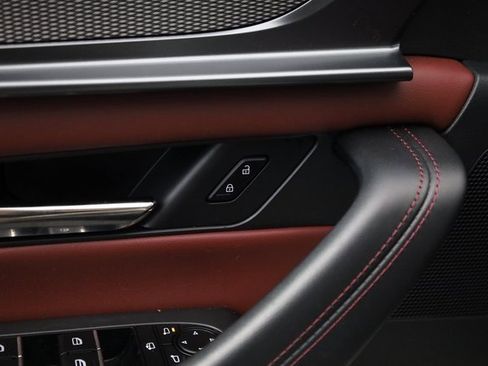 Used 2025 MAZDA CX-70 Plug-In Hybrid w/ Premium Plus image 13