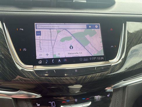 Used 2020 Cadillac XT6 Premium Luxury AWD/4WD image 15