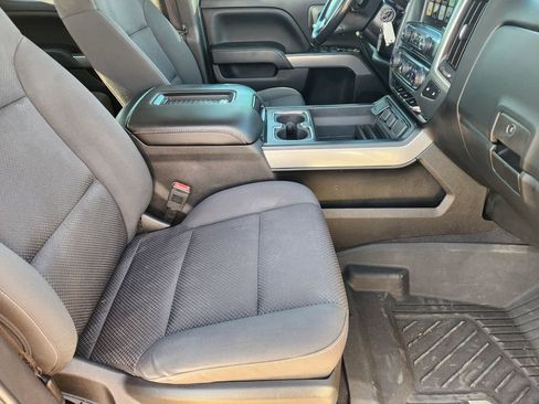 Used 2018 Chevrolet Silverado 1500 LT w/ Texas Edition image 13